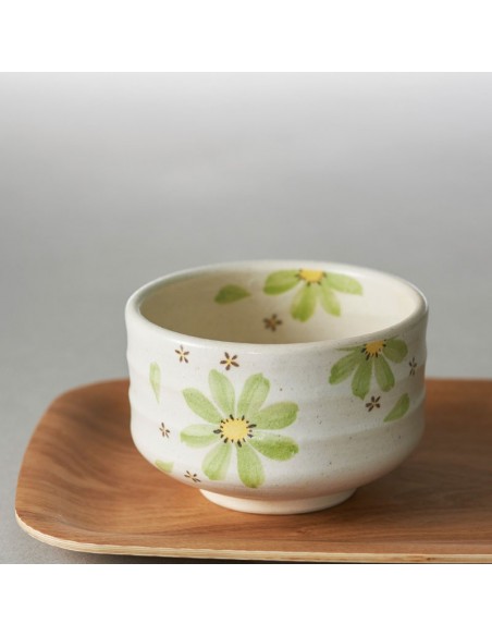 Tazza matcha bianca con fiore diam.11,5cm e h.7,5cm