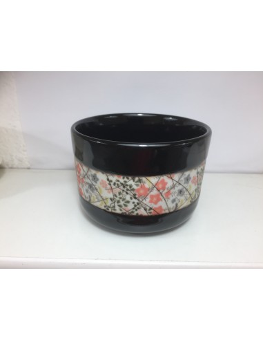 Tazza matcha nera con banda floreale diam. 11,5 cm e h. 6,0 cm