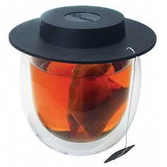 Tazza doppia camera con coperchio con filtro. Capacità 0,2lt